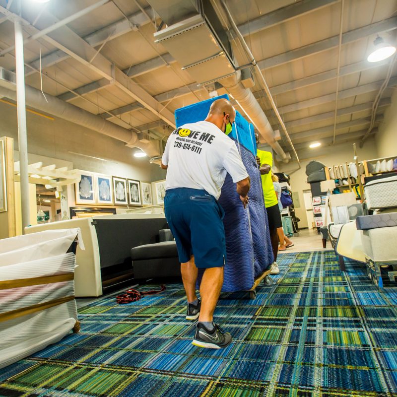 Commercial Moving Furniture | Florida Moving Company - Move Me, LLC